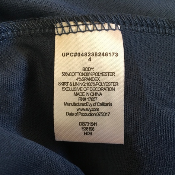 NEW Disney Princess Girl Dress size 4. - Picture 7 of 8